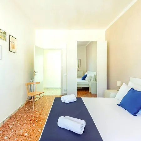 Hostly - Family Home Stresa-2